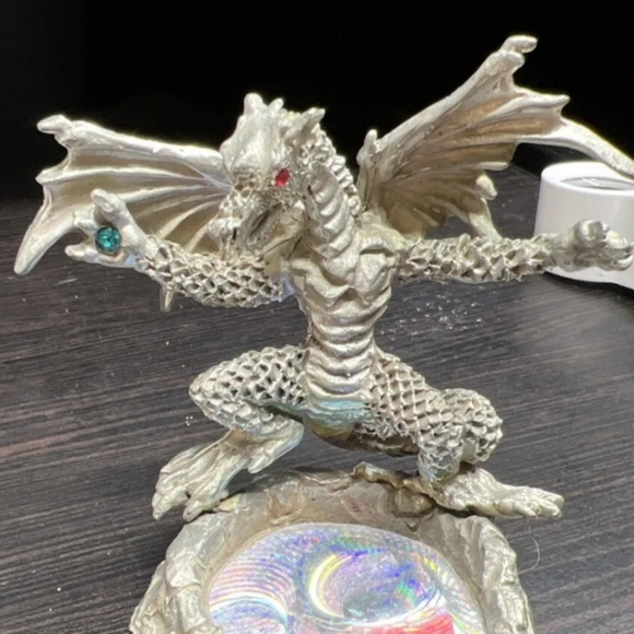 Dragons Show 🐉 PARTY of figurines and dragon veins stones 💎 🐾 to save my dog - Picture 1 of 1